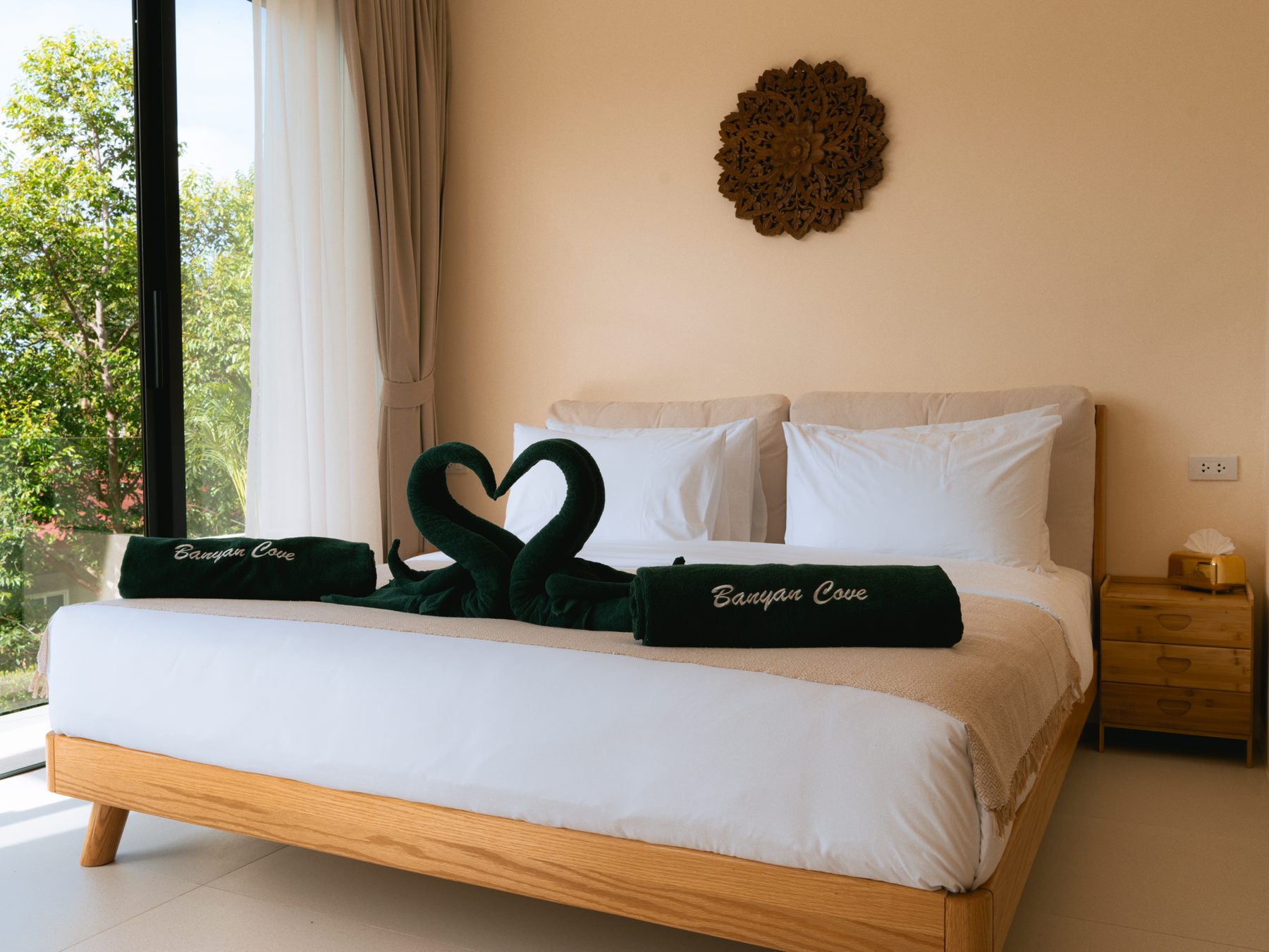 Second ensuite bedroom