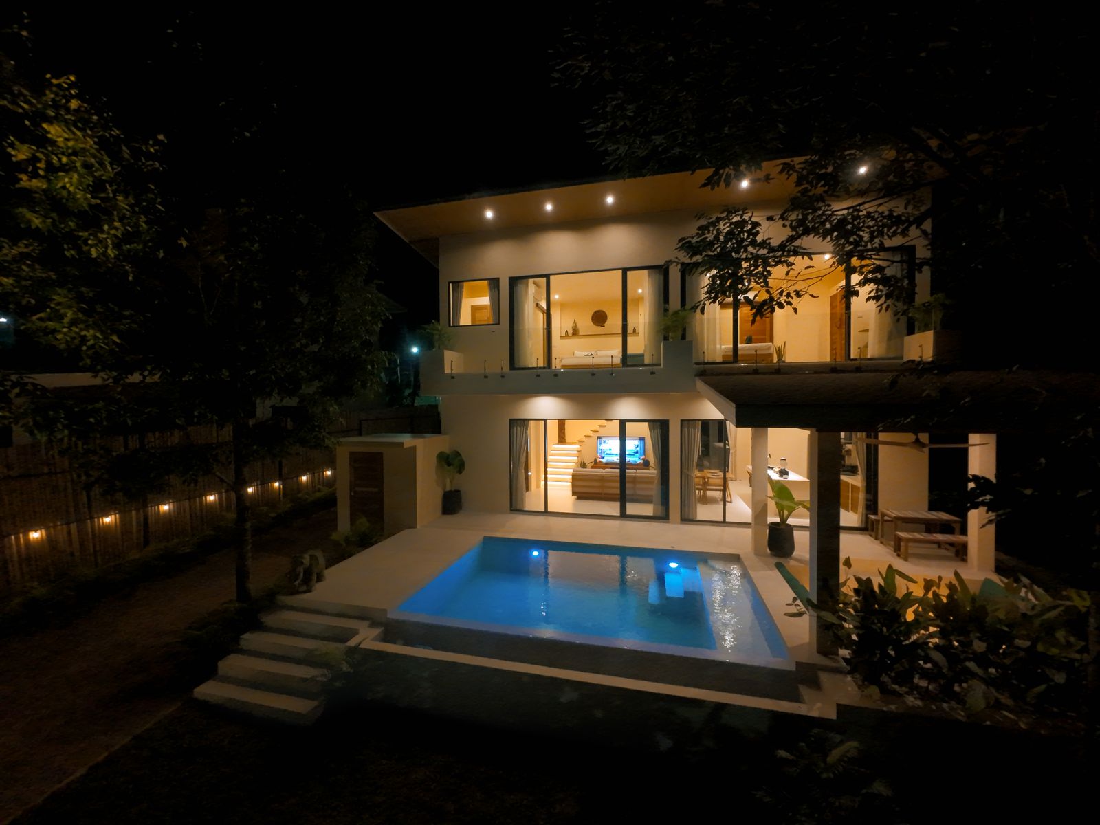 Exteriors & Aerials